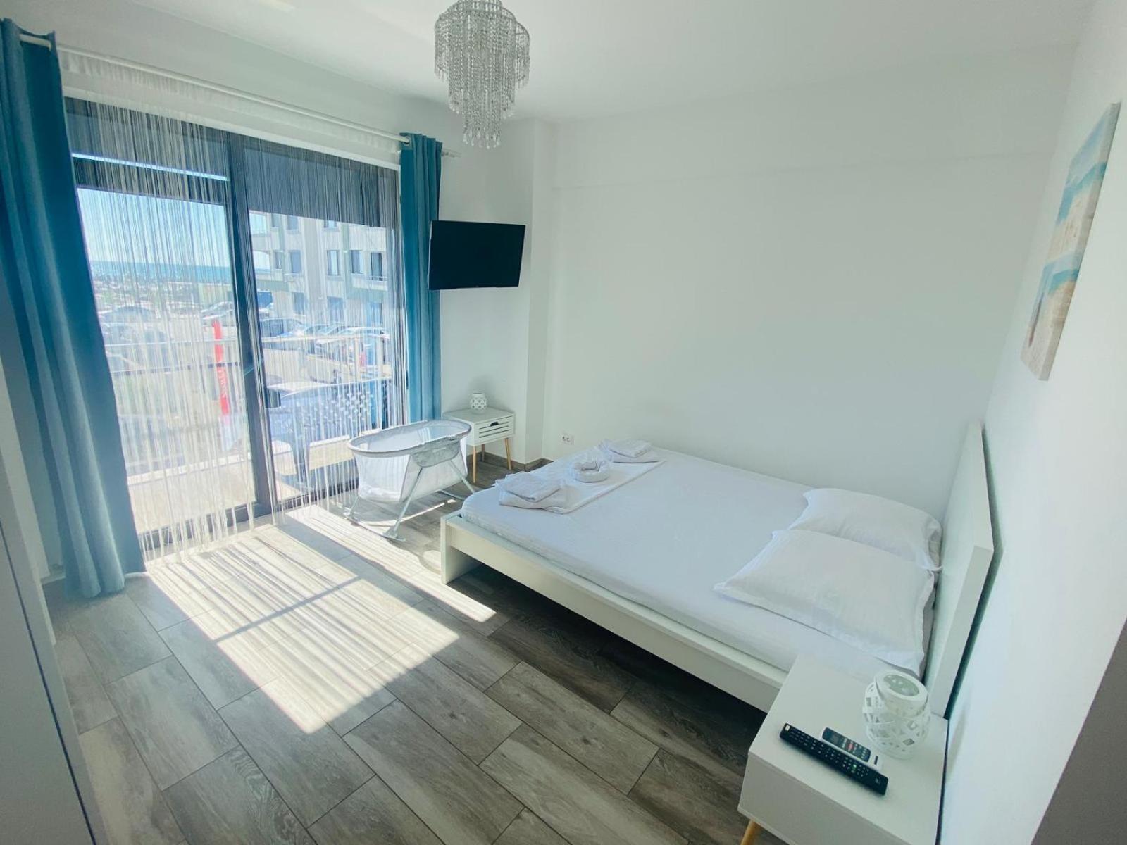 Apartament Andy Mamaia Nord 30 M De Plaja Năvodari Esterno foto